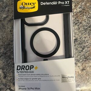 OtterBox defender pro xt case iPhone 16 pro max